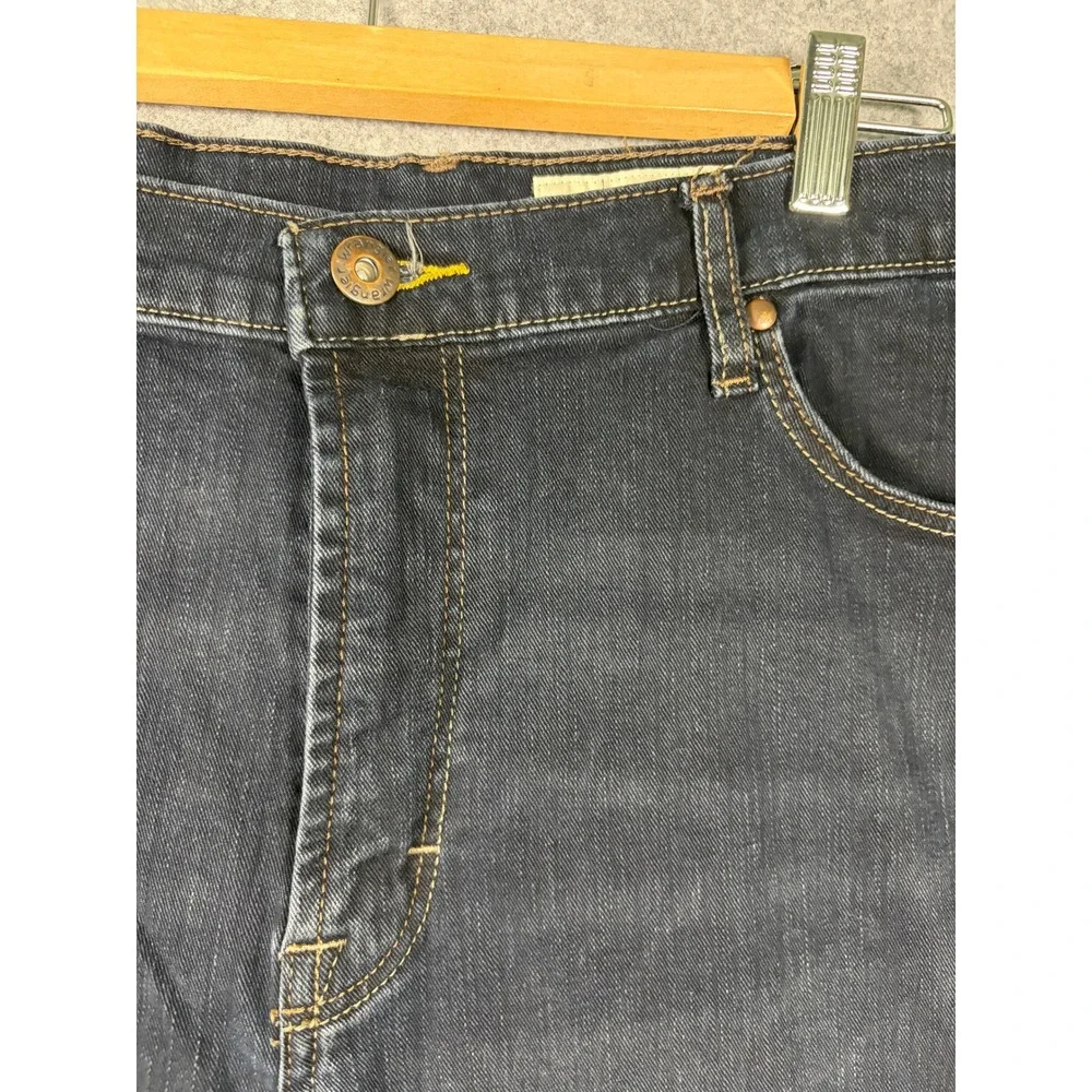 Wrangler Mens FiveStar Premium DenimJeans 36x30 Dark Wash Straight Leg 1095STWDH